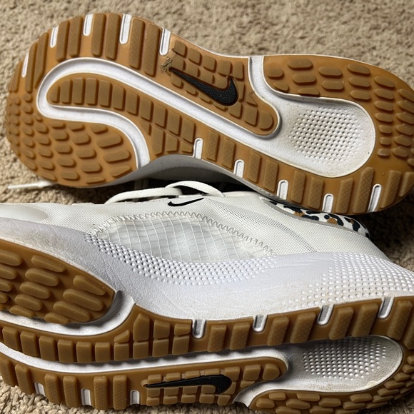 Nike React-Size 10 - Picture 5 of 5